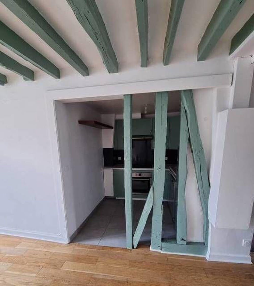 Location Appartement Beau duplex plein de charme - vue sur Tour Eiffel Paris 7