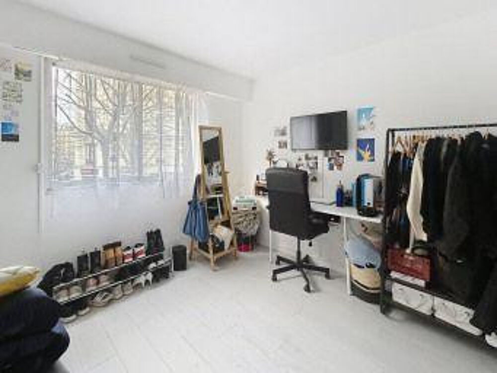 Location Appartement Beau studio meublé 18m² Paris 14