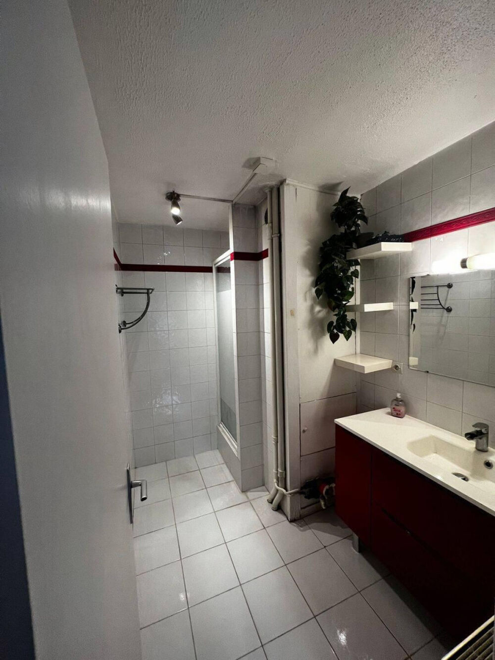Location Appartement T2 meublé 40m² + parking Nansouty Bordeaux
