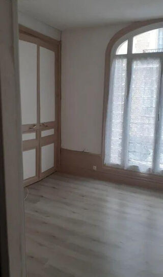  Appartement à louer 1 pièce 21 m²