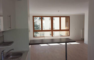  Appartement à louer 2 pièces 50 m²