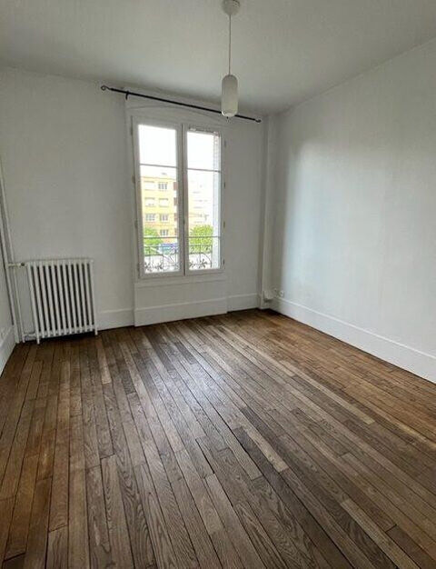   T3 Nanterre Ville, proche du RER A Appartement - 3 pièce(s) - 59 m²