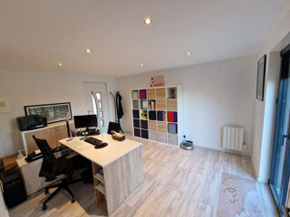  Maison � louer 5 pi�ces 225 m�