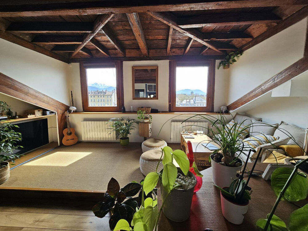 Location Appartement Petite maison sur le toit Grenoble