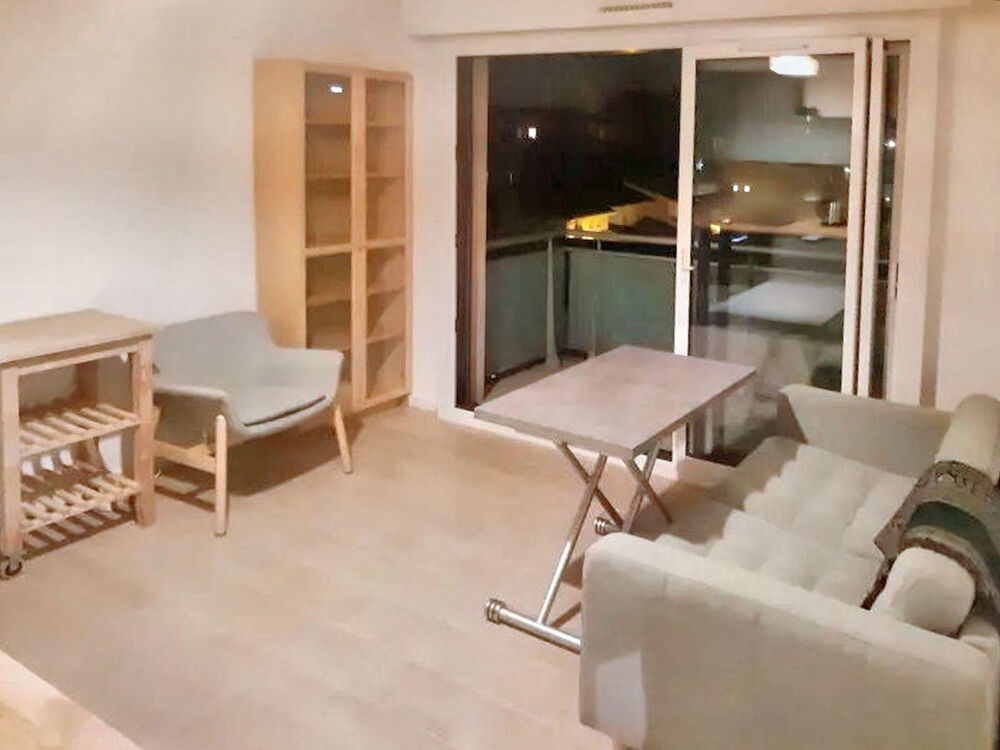 Appartement bien placé, face à un parc