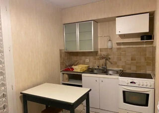  Appartement à louer 3 pièces 75 m²