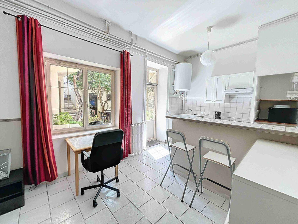 Location Appartement AVIGNON Centre, Studio neuf, Jardin Terrasses Avignon