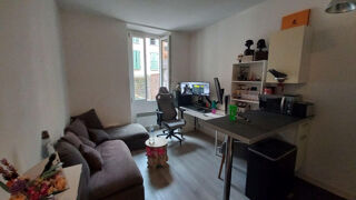  Appartement à louer 2 pièces 32 m²