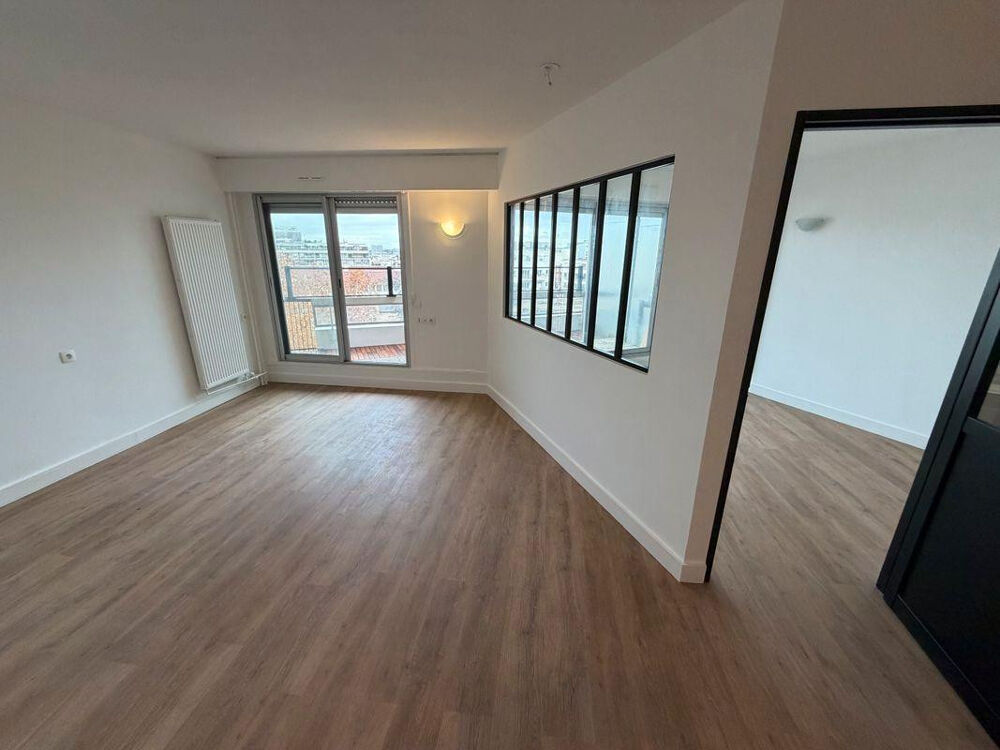 Location Appartement Berau 2p 40m²avec terrasse vue Tour Eiffel Paris 15