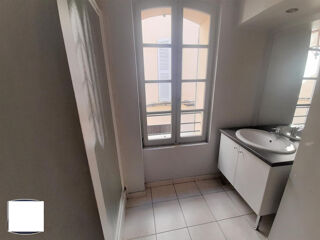  Appartement à louer 3 pièces 52 m²