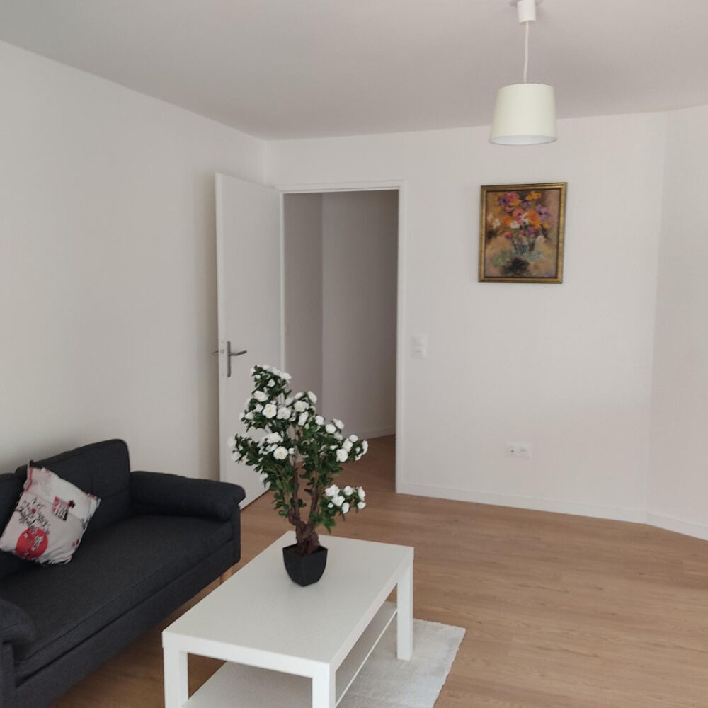 Location Appartement BEAU T3 MEUBLE NEUF SECURISE LOCATION PROPRIETAIRE Bagneux