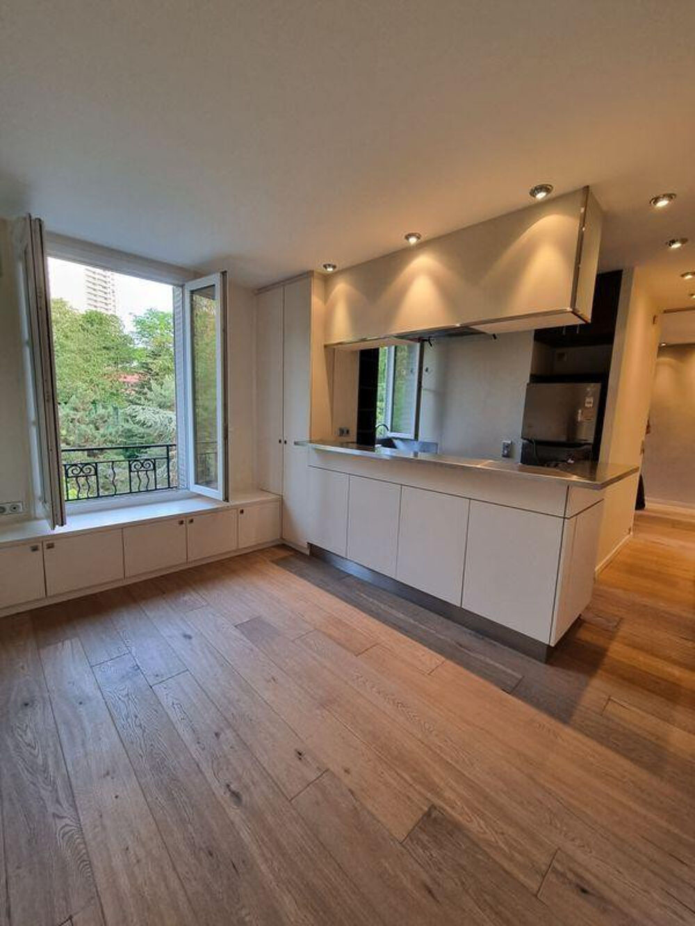Location Appartement Charmant 2 Pièces sans vis-à-vis Issy-les-moulineaux
