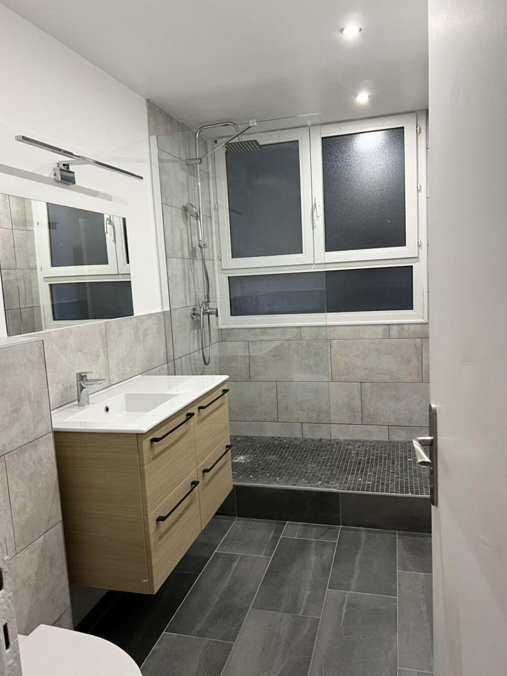 Location Appartement F2 totalement rénové de 54m2 Saint-michel-sur-orge