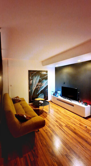 Appartement à louer 5 pièces 82 m²