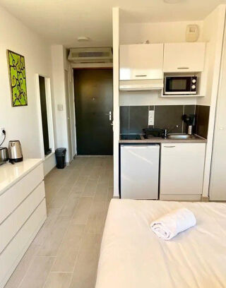  Appartement à louer 1 pièce 25 m²