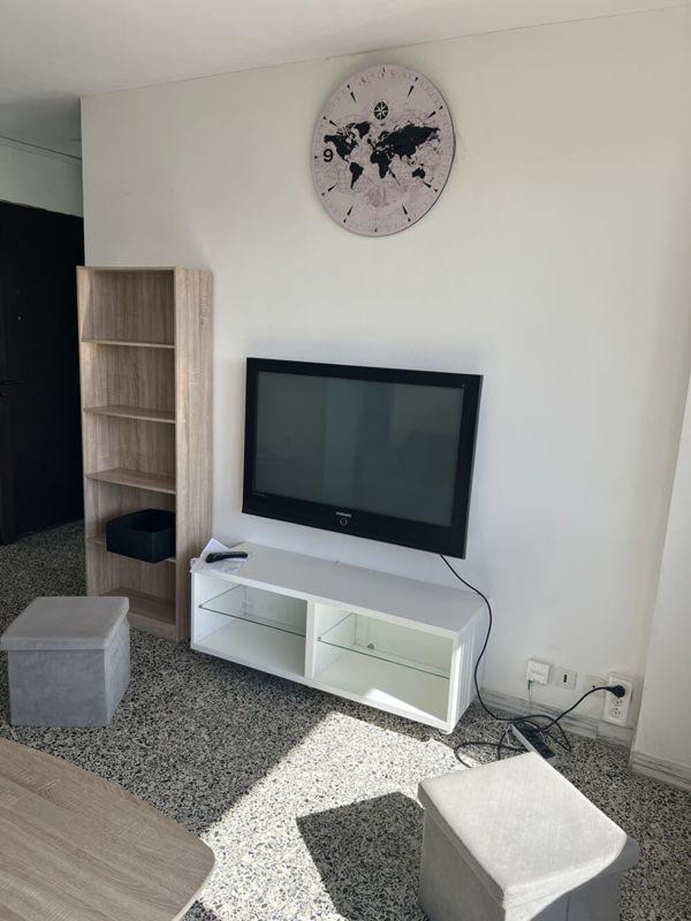 Location Appartement Beau T2 meublé et rénové 39m² Marseille 9