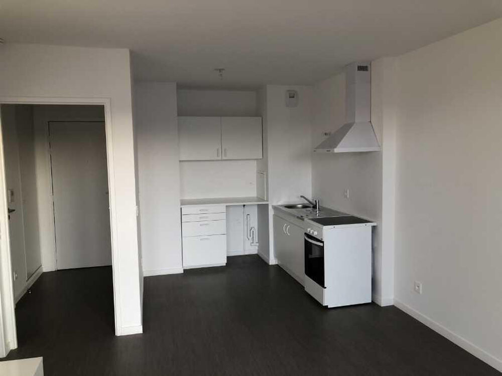 Location Appartement 2 pièces avec grand balcon à Bagneux Bagneux