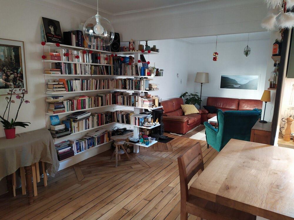 Location Appartement Grand deux-pièces atypique meublé, Paris 18ème Paris 18