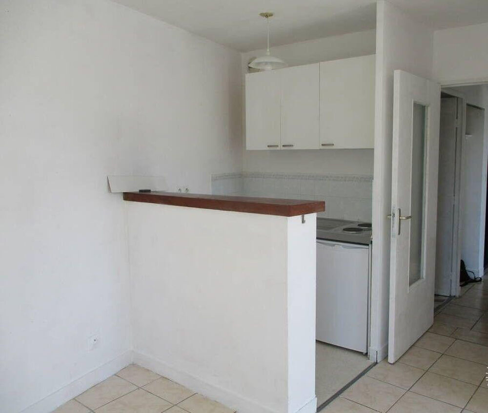 Location Appartement 2P 37m² calme et refait à neuf, avec balcon Orléans