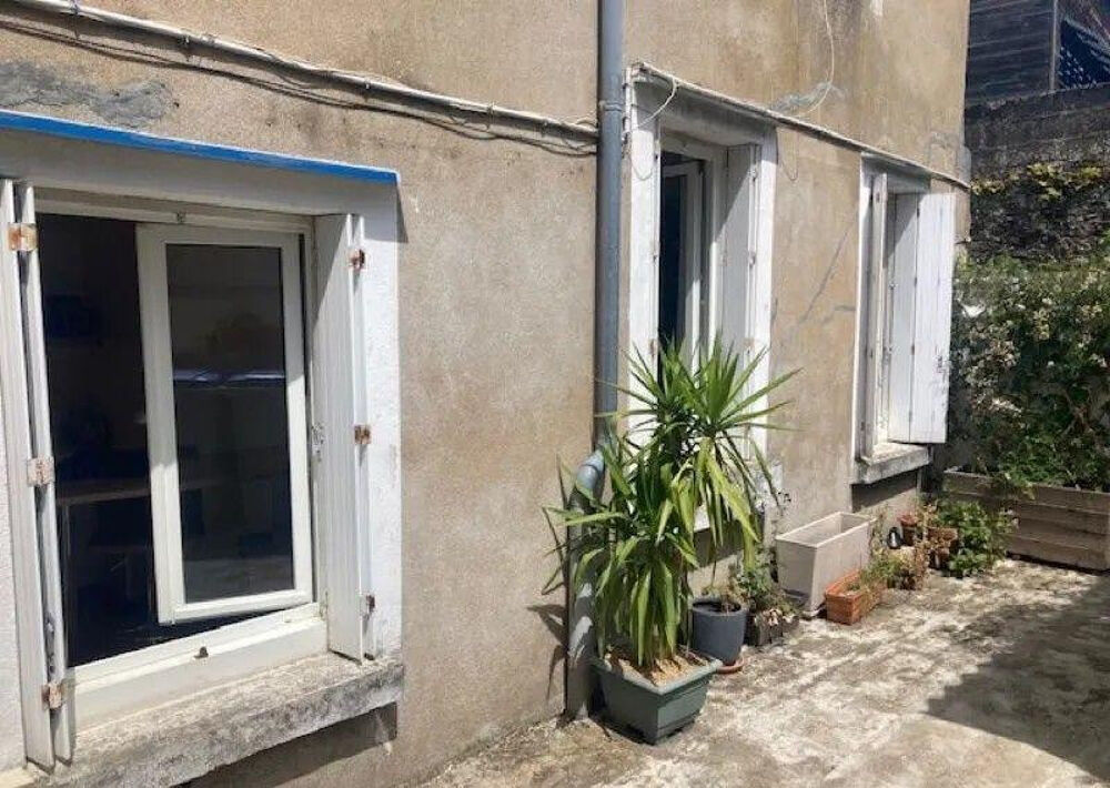 Beau T1Bis/20P meublé 29m² rue des hauts pavés