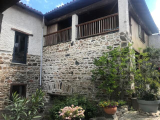  Maison  vendre 6 pices 260 m