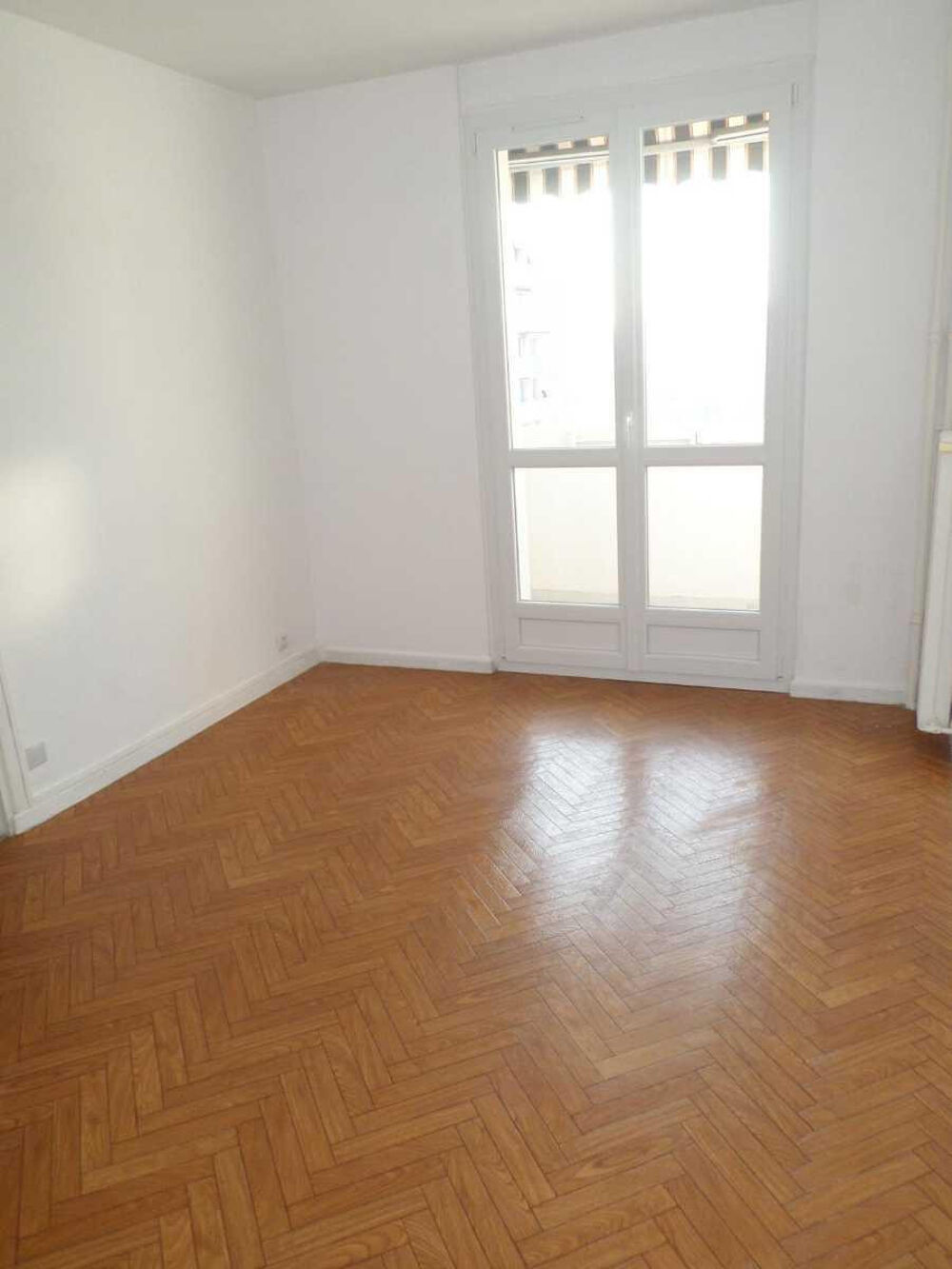 Location Appartement T3 de 49 m² situé à Villeurbanne Villeurbanne