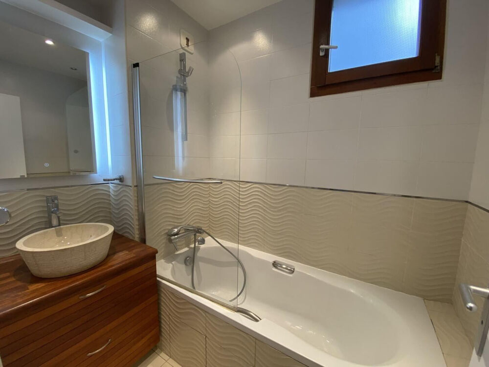 Location Appartement Beau 2P meublé 48m² rénové avec balcon Issy-les-moulineaux