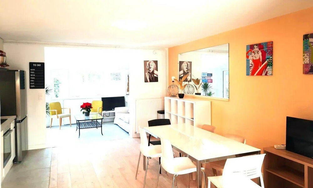 Location Appartement Chambre lumineuse dans belle maison en coloc Angers