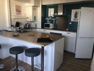  Appartement à louer 4 pièces 70 m²