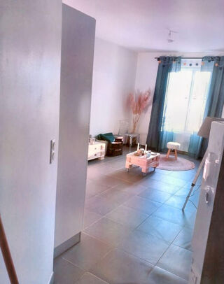  Appartement à louer 2 pièces 40 m²