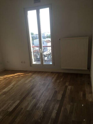  Appartement à louer 2 pièces 40 m²