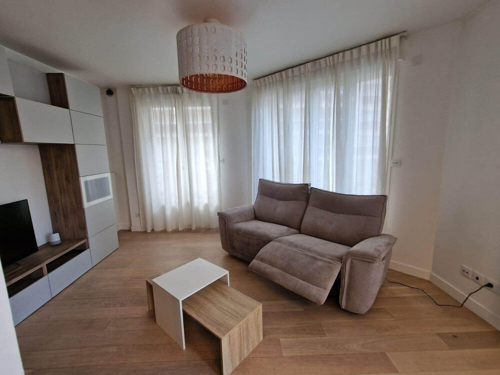 Location Appartement Superbe 2P meublé 47m² Puteaux