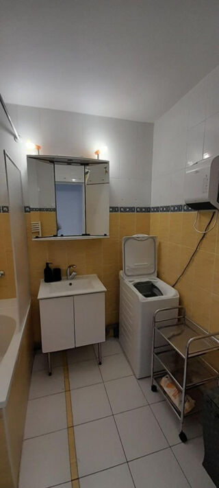  Appartement à louer 3 pièces 67 m²
