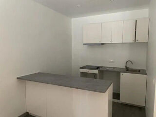  Appartement à louer 2 pièces 50 m²