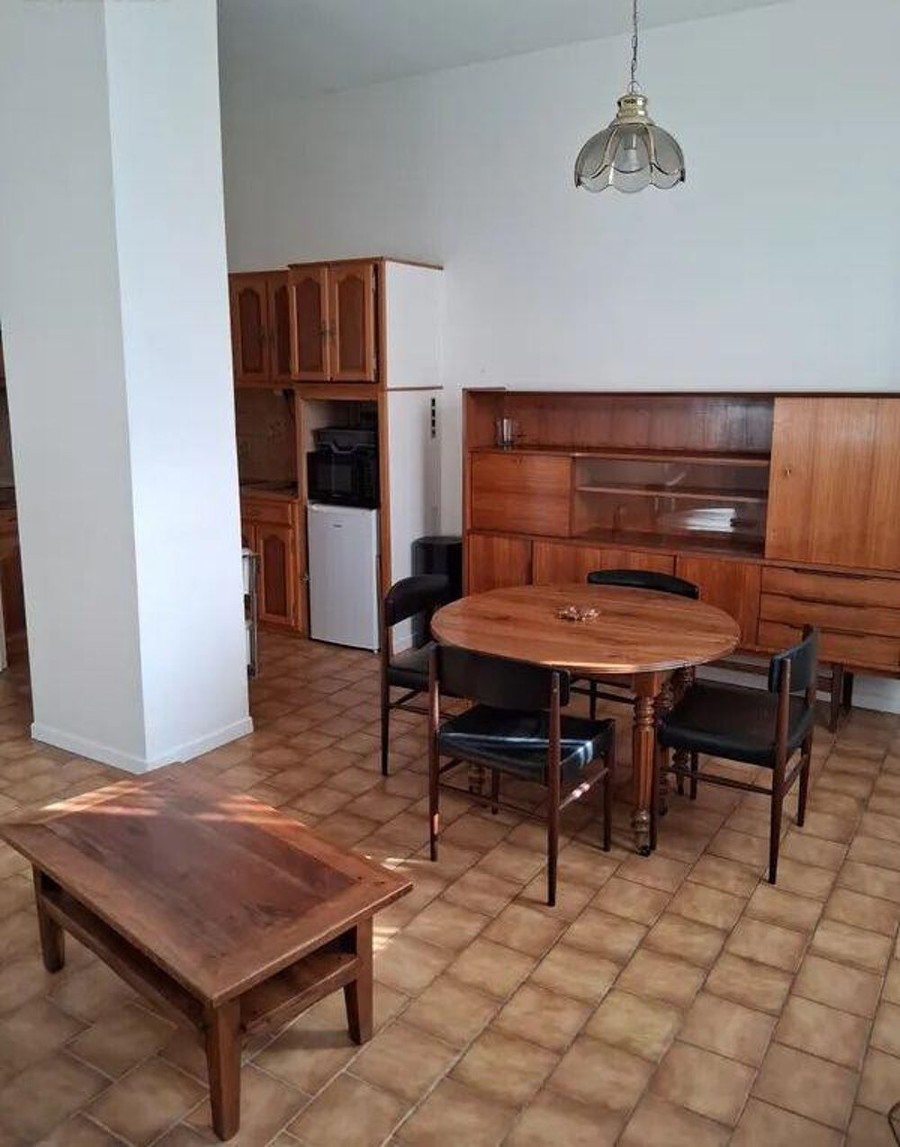 Location Appartement Beau T3 meublé 58m² avec belle terrasse de 24m² Aix-en-provence