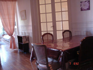  Appartement à louer 5 pièces 123 m²
