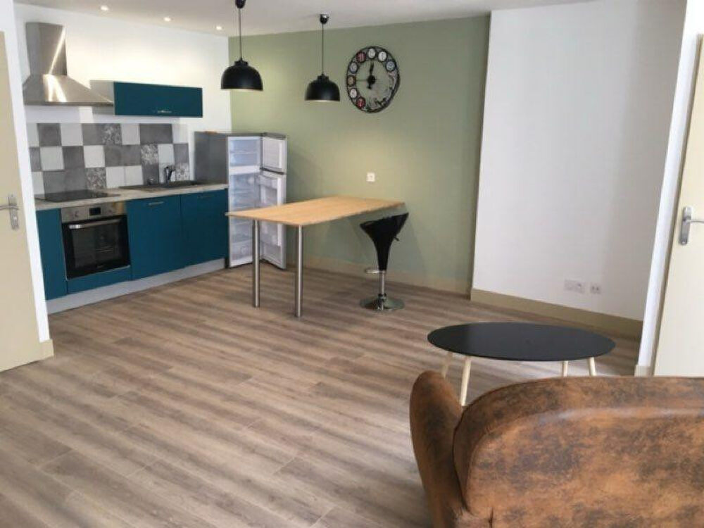 Location Appartement Beau T2 meublé 43m² avec terrasse Saint-Étienne