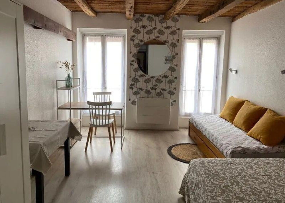 Location Appartement Beau studio à louer en bail courte durée La rochelle