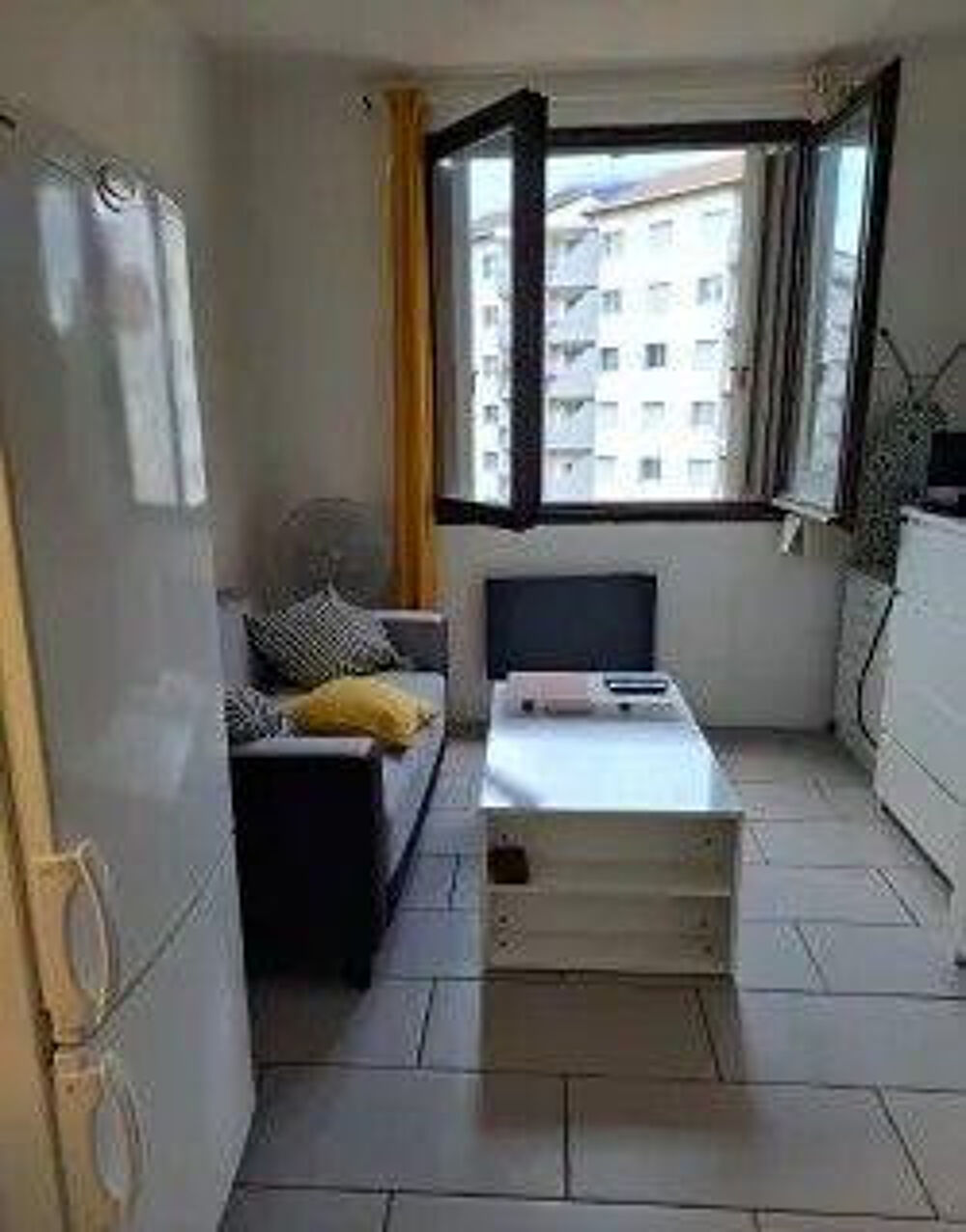 Location Appartement Beau studio meublé 19m² au calme Grenoble