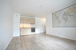  Appartement à louer 2 pièces 45 m²