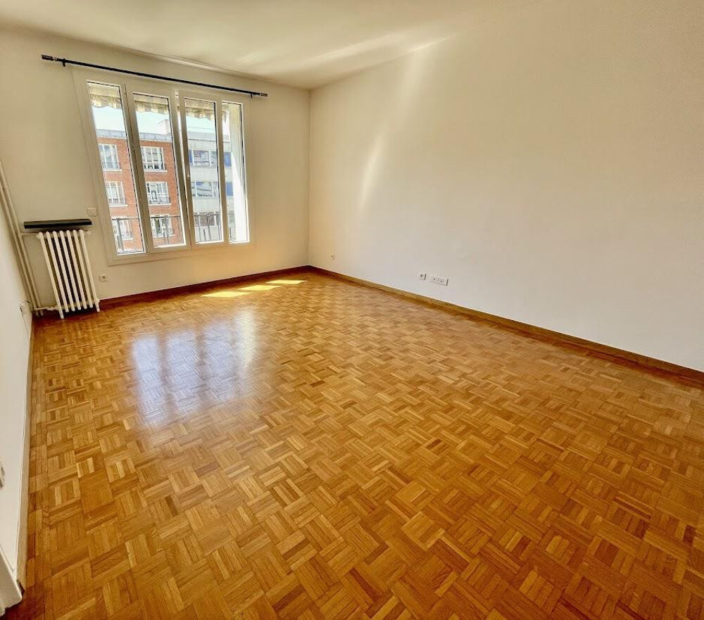 Location Appartement Élégant 2 pièces plein sud toutes commidites Neuilly-sur-seine