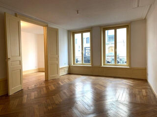  Appartement à louer 2 pièces 62 m²