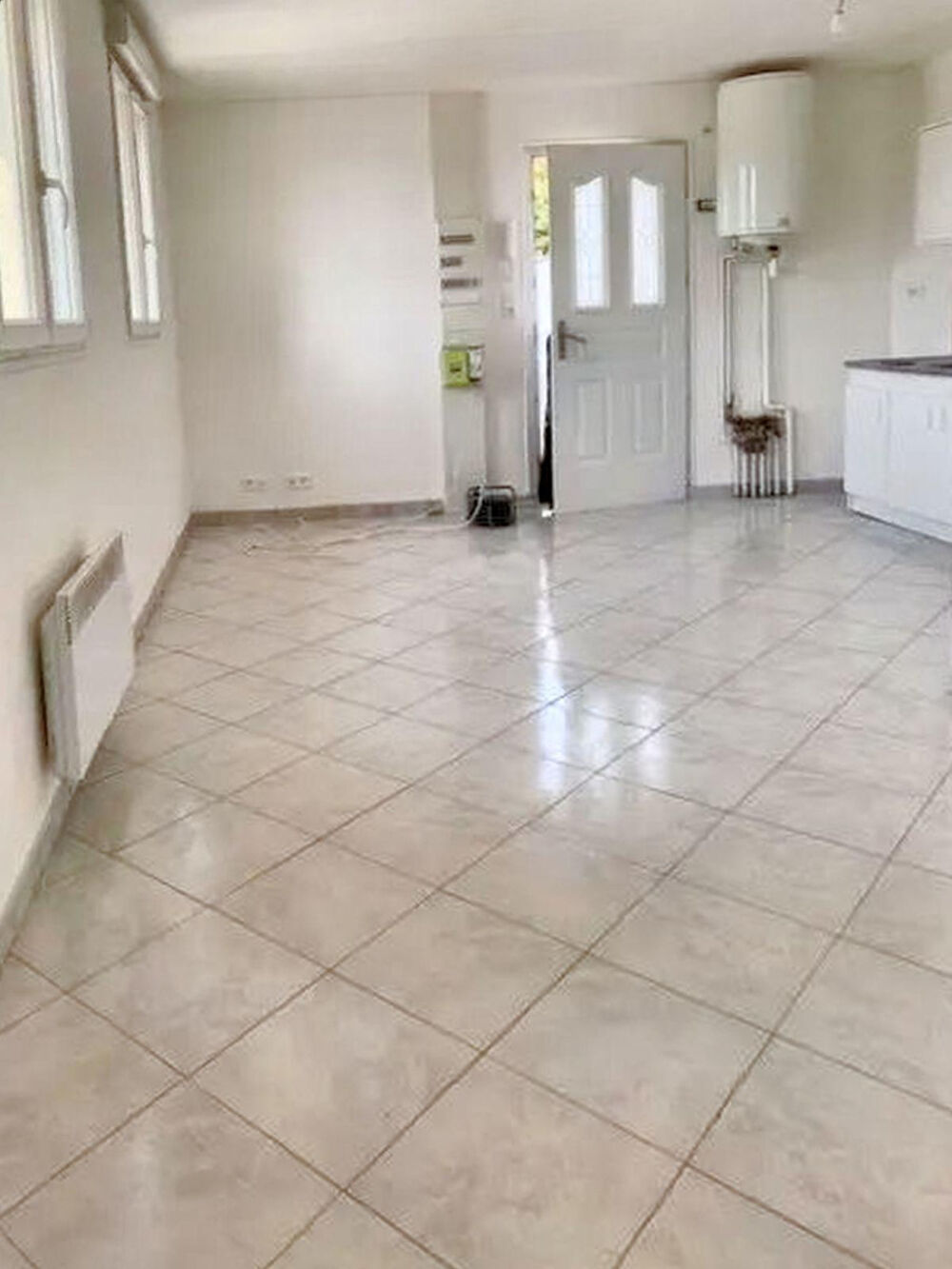 Location Appartement Charmant T2 rénové avec cuisine ouverte Villers-saint-paul