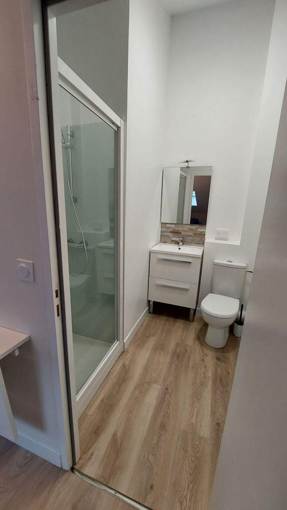 Location Appartement Petit studio NEUF meublé, lumineux dernier étage Clermont-ferrand