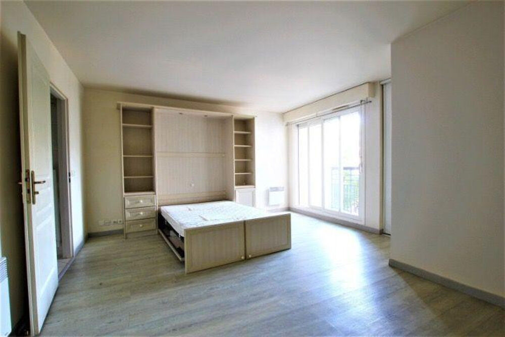 Location Appartement Grand studio à Levallois-Perret Levallois-perret