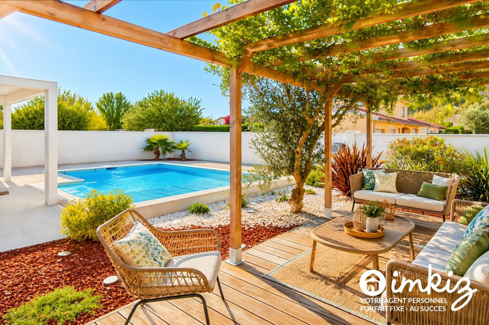 Maison 6 pièces 161 m² · à Saint-Pierre-de-Chandieu · 161 m² · 599 000 €