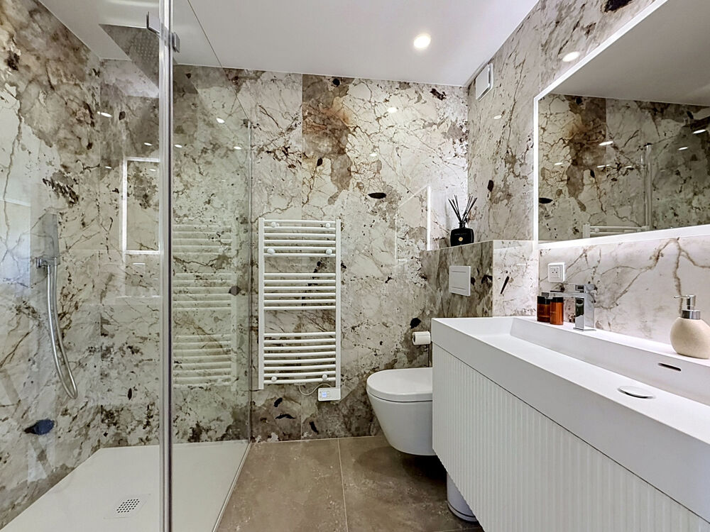 à vendre  Appartement Nice (06100)