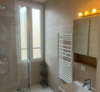  Appartement à louer 2 pièces 54 m²