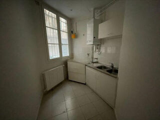  Appartement à louer 1 pièce 25 m²