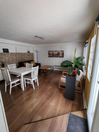 Appartement à louer 2 pièces 45 m²